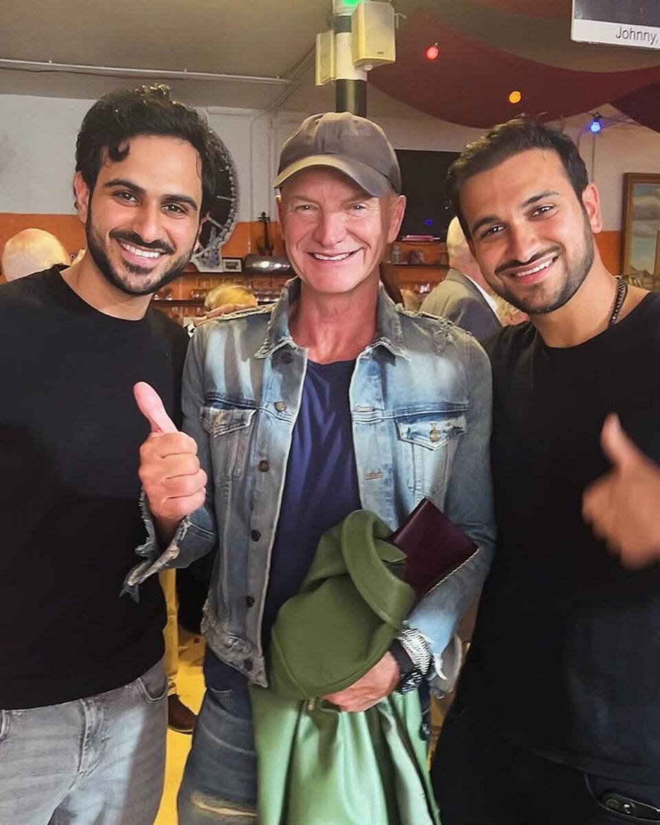 Avec Sting